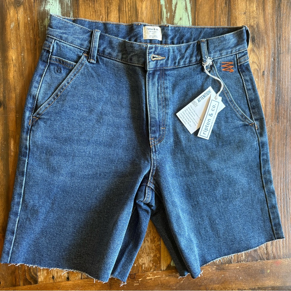 New with tags Ripton and Co Men’s size 28 Jorts